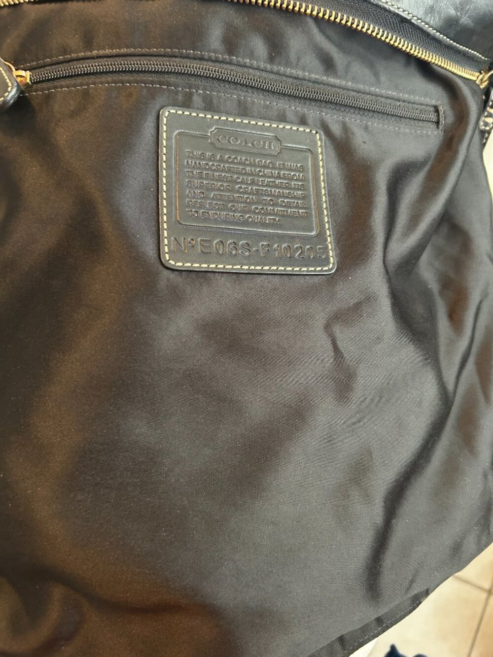 . Coach Hampton Hobo – Black Calf Leather – Gold ton Hardware – Vintage – Excel - Picture 10 of 10